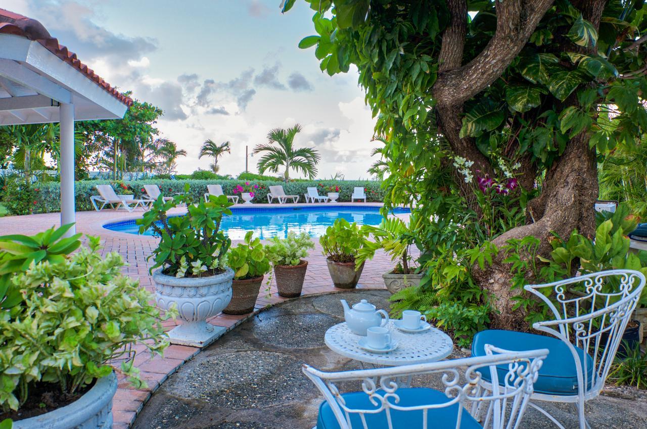 Sunspot Villa Runaway Bay Esterno foto