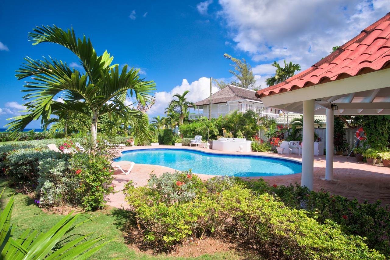 Sunspot Villa Runaway Bay Esterno foto