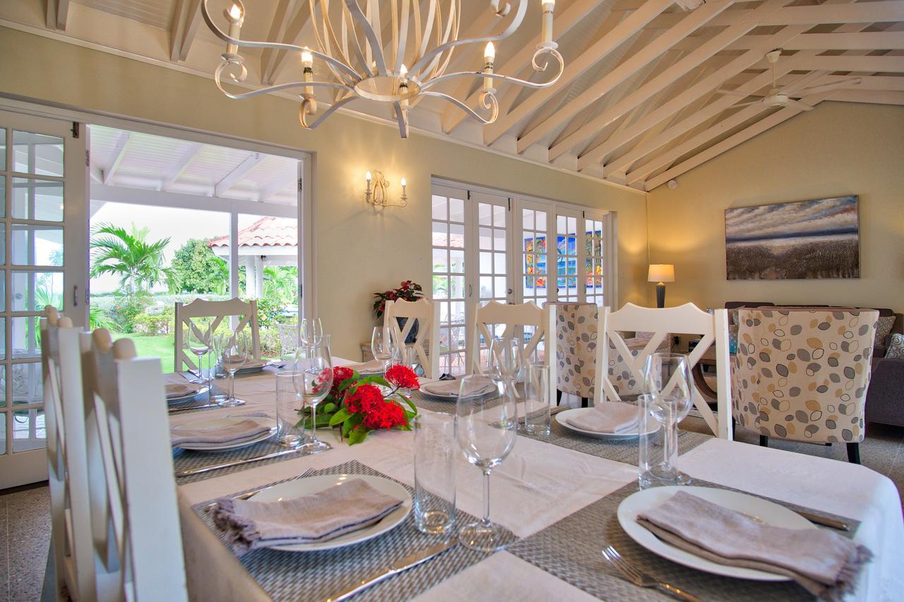 Sunspot Villa Runaway Bay Esterno foto